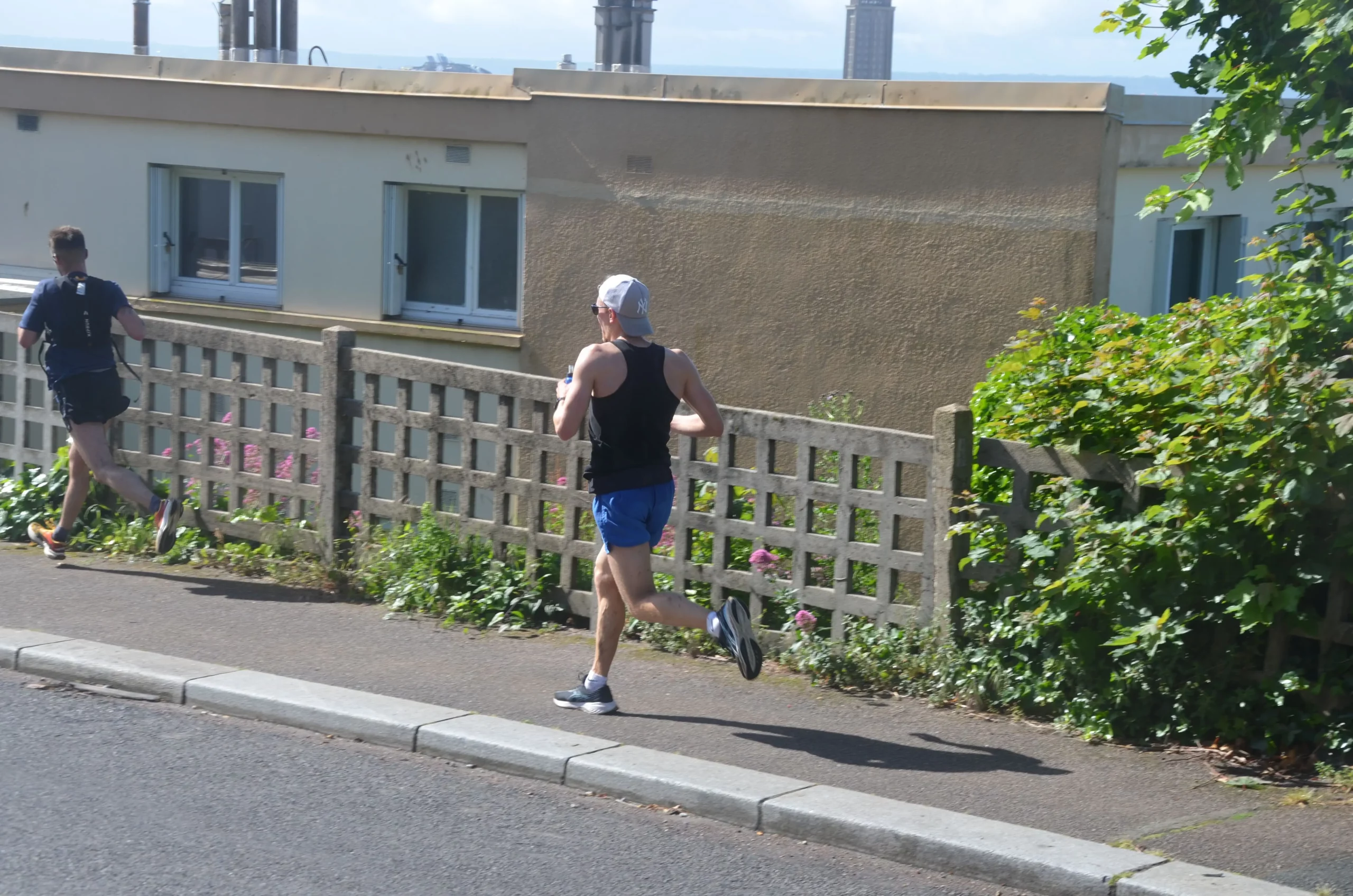 Courir en descente
